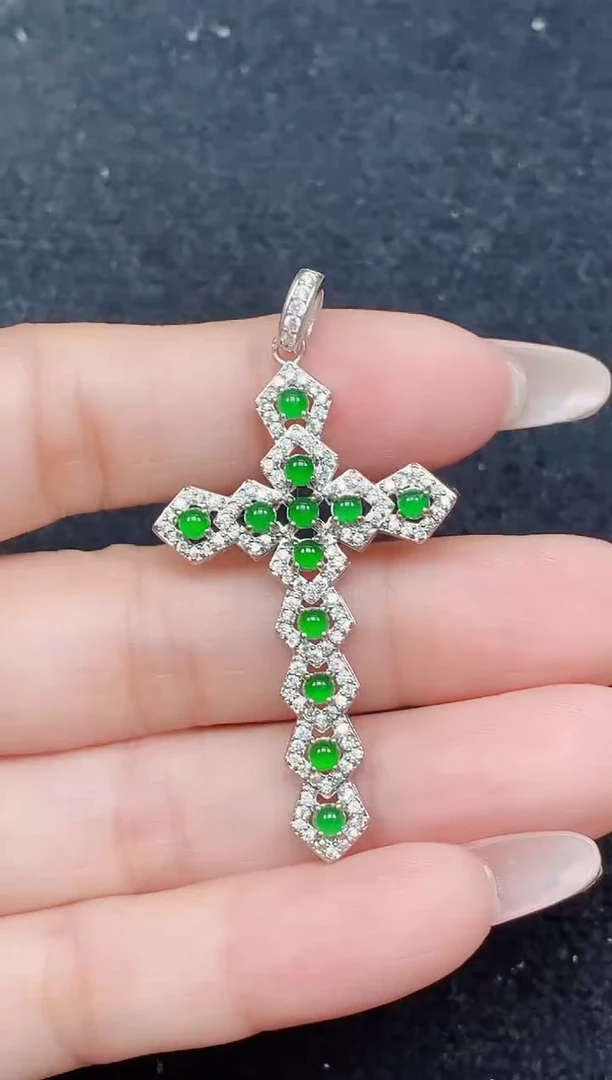 颈饰未镶嵌翡翠天然A货翡翠 保A保真