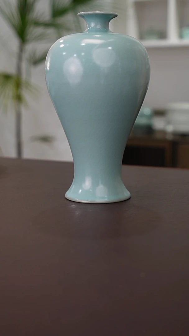 天青釉梅瓶   一级 品福利