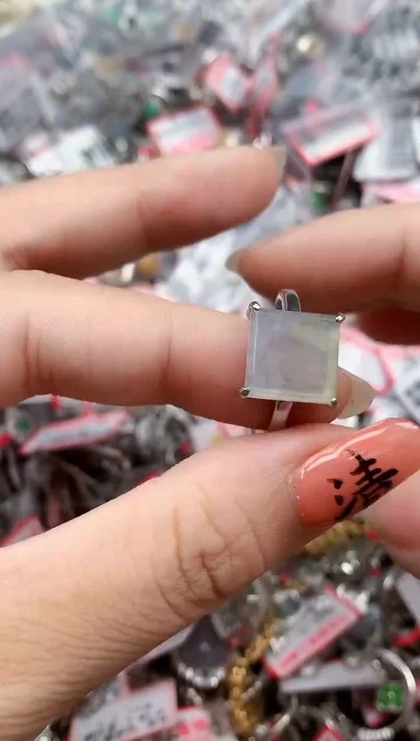 银S925镶嵌戒指翡翠天然A货缅甸翡翠