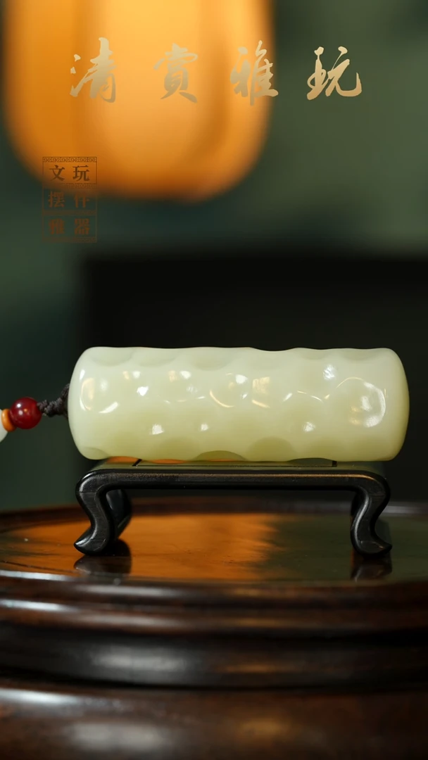 玉《千锤百炼擎天柱》手把件摆件