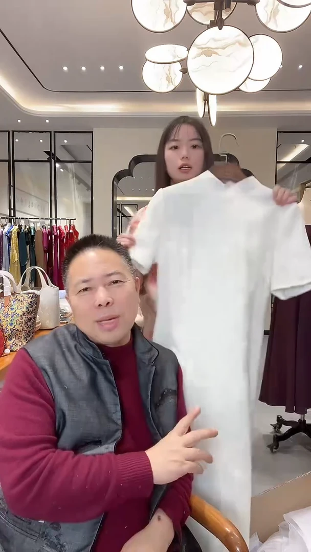 织绣白色定制款连衣裙 199 l码