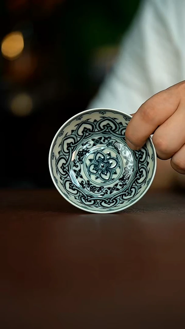 2号釉普洱杯......
