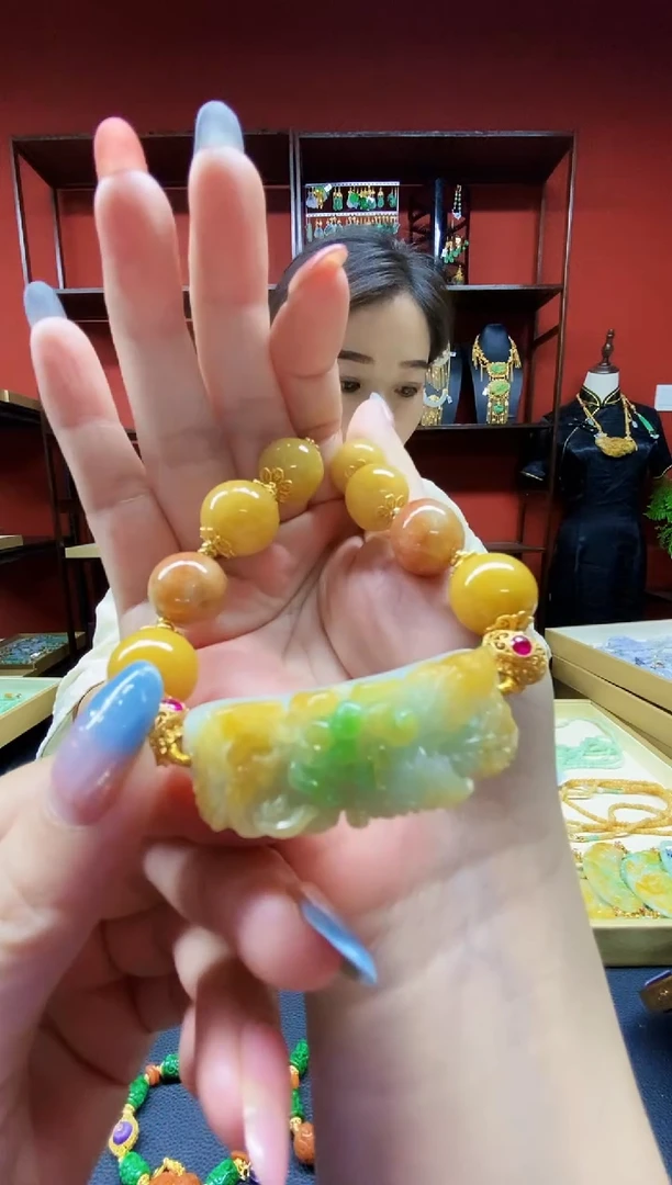 颈饰未镶嵌翡翠翡翠手牌