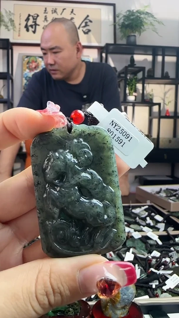 颈饰未镶嵌和田玉1591