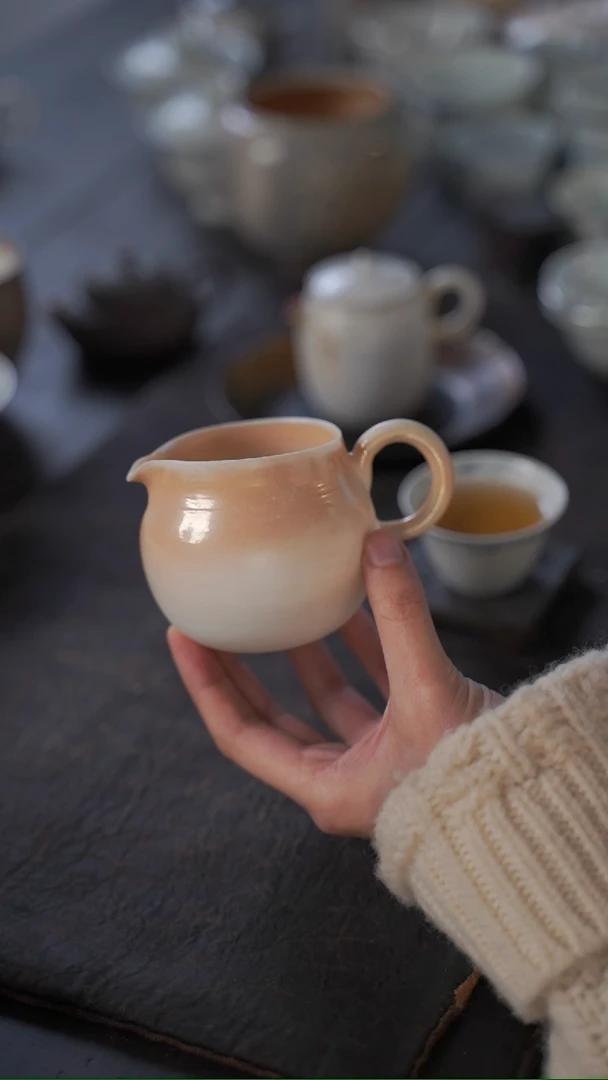 【闪购商品】壶大合小满 柴烧公杯一个