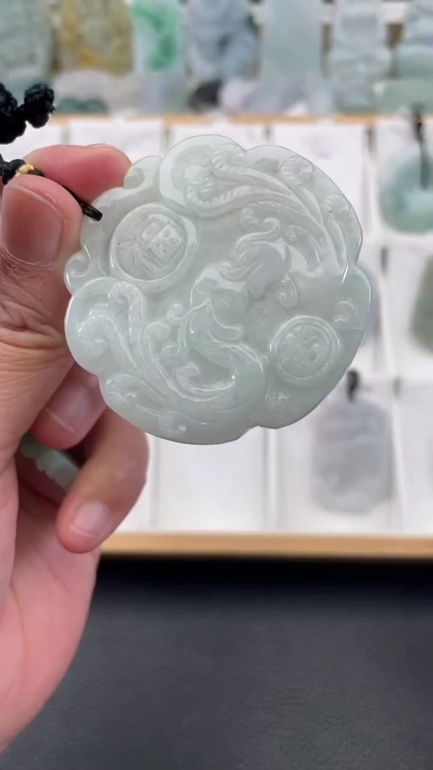 颈饰未镶嵌翡翠天然缅甸翡翠A货 有瑕疵8