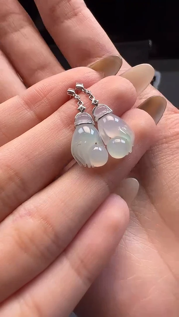 18K金镶嵌翡翠耳饰 缅甸珠宝严选