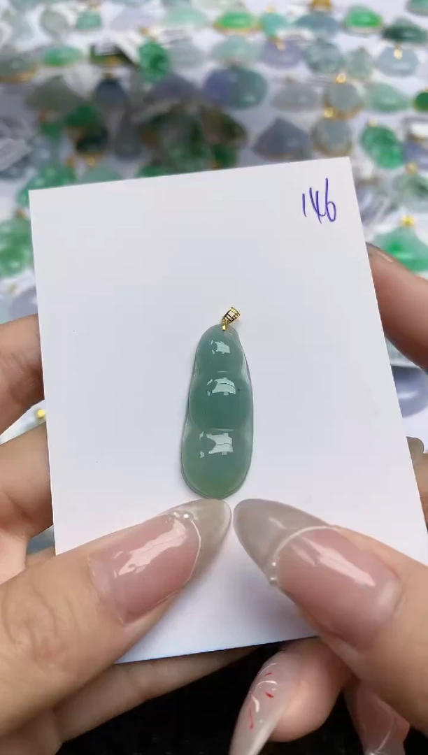 【闪购商品】翡翠颈饰18K金镶嵌天然翡翠A货