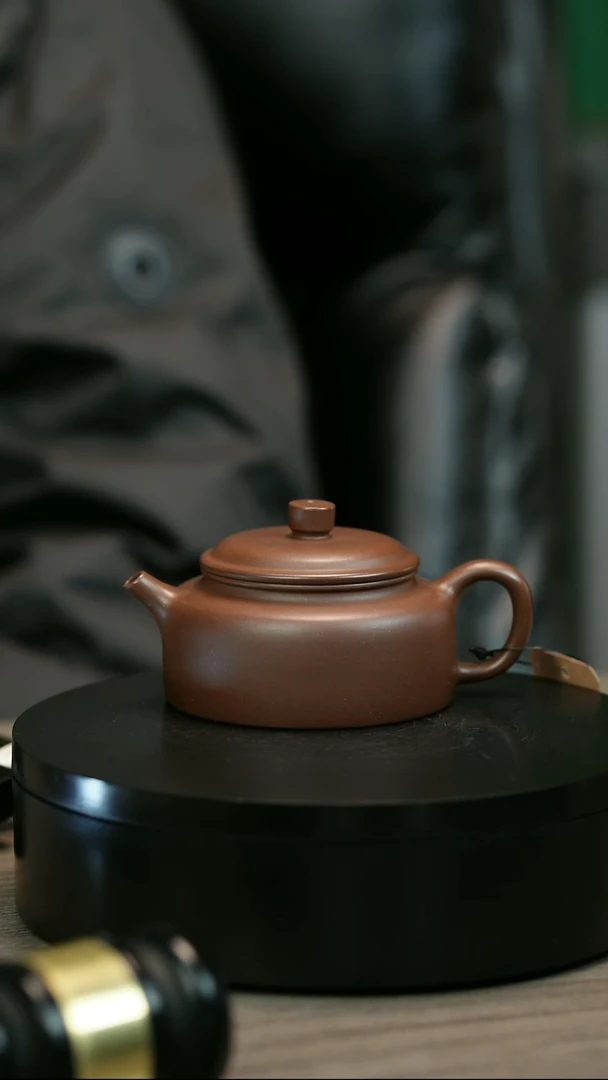 茶壶紫砂大****店H2311赵信军底槽青扁德中