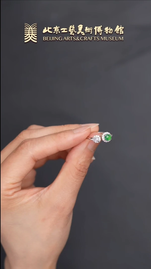 翡翠戒指银S925镶嵌B0618GMD057翡翠戒指