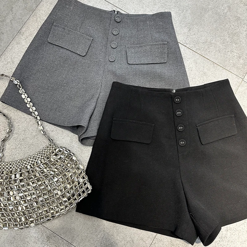 XIAOBAI中高腰显瘦简约百搭气质A字短裤