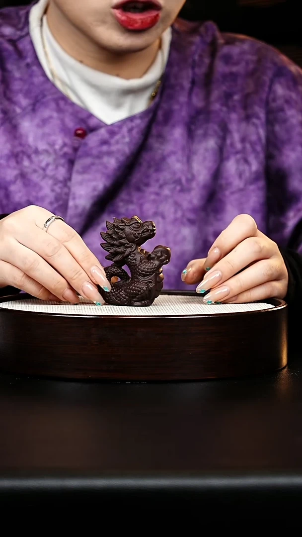 茶壶紫砂茶宠龙珠