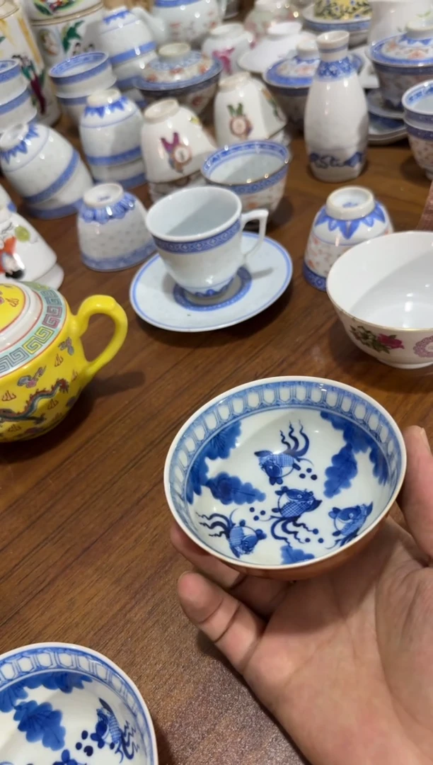 摆件我**．茶碗10厘米有瑕请慎拍