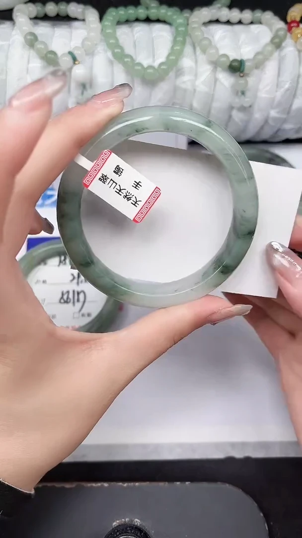 未镶嵌手镯石英质玉159-59/60