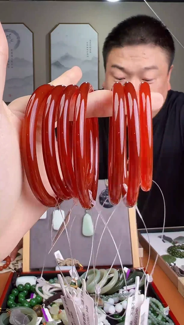 手镯玛瑙/玉髓未镶嵌多样性发货 拍一单发一个
