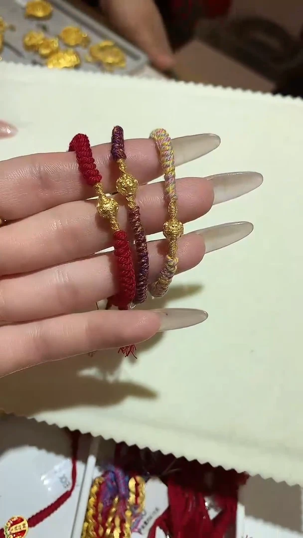 【闪购商品】定制足金手饰手绳多样性发一