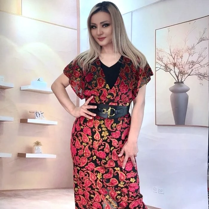 supari碎花时尚气质修身连衣裙