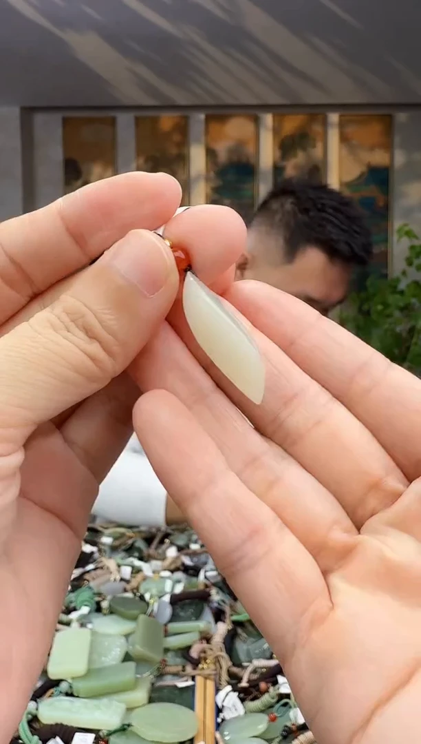 未镶嵌和田玉挂件拍一发一