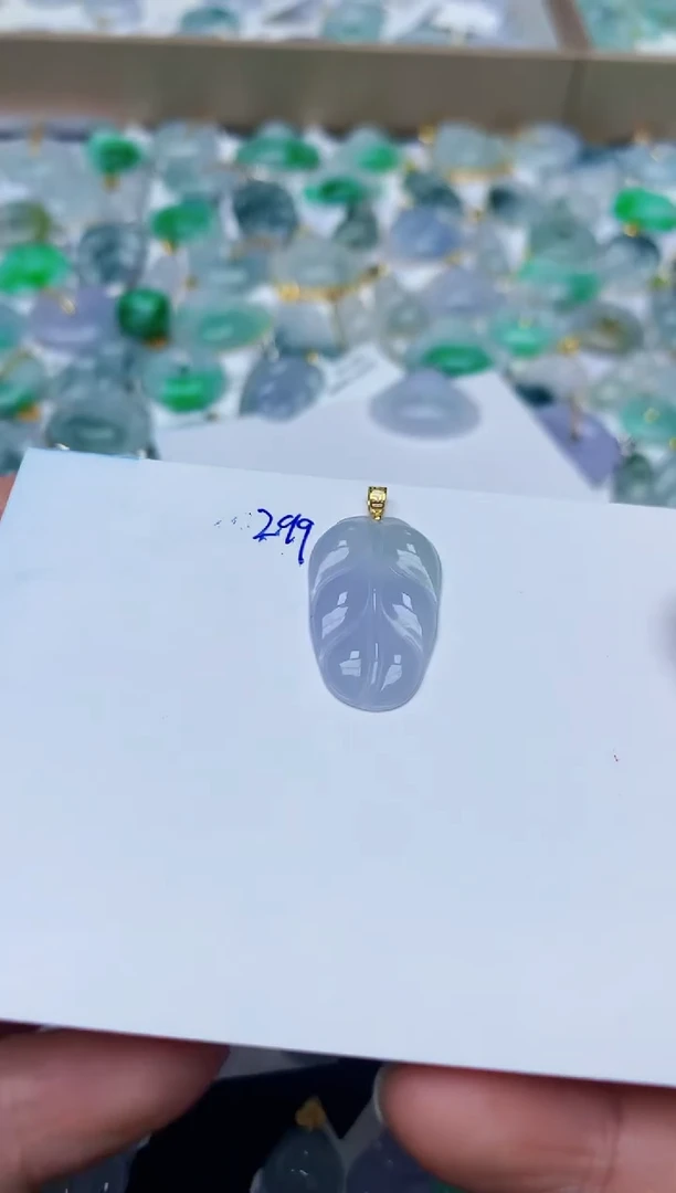 【闪购商品】翡翠颈饰18K金镶嵌天然翡翠A货