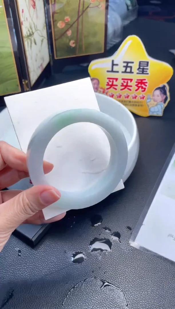 未镶嵌手镯定制翡翠小**?定制手镯XCZB/DZS