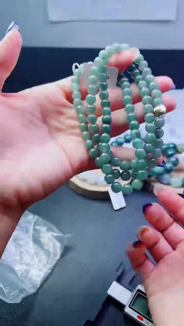未镶嵌定制翡翠珠串