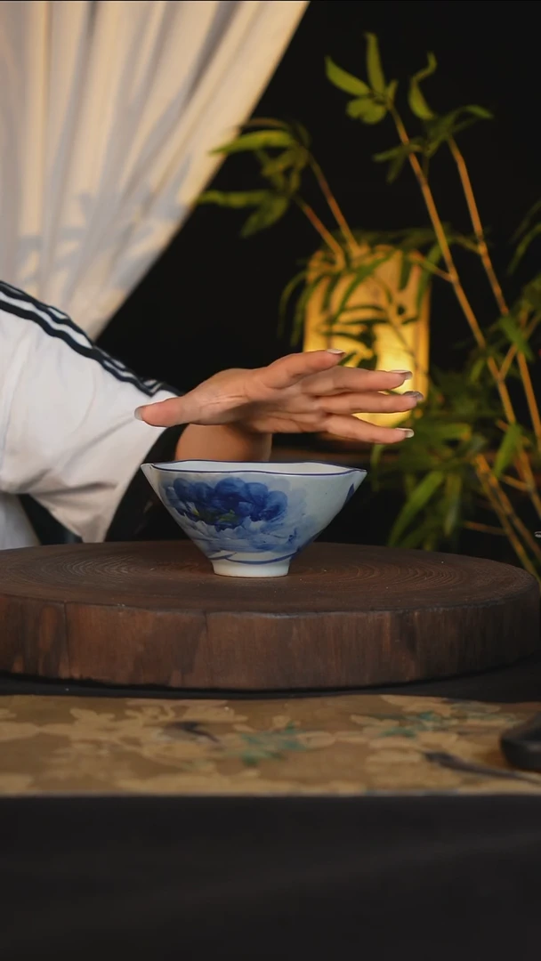 碗景德镇手工手绘高温釉下彩