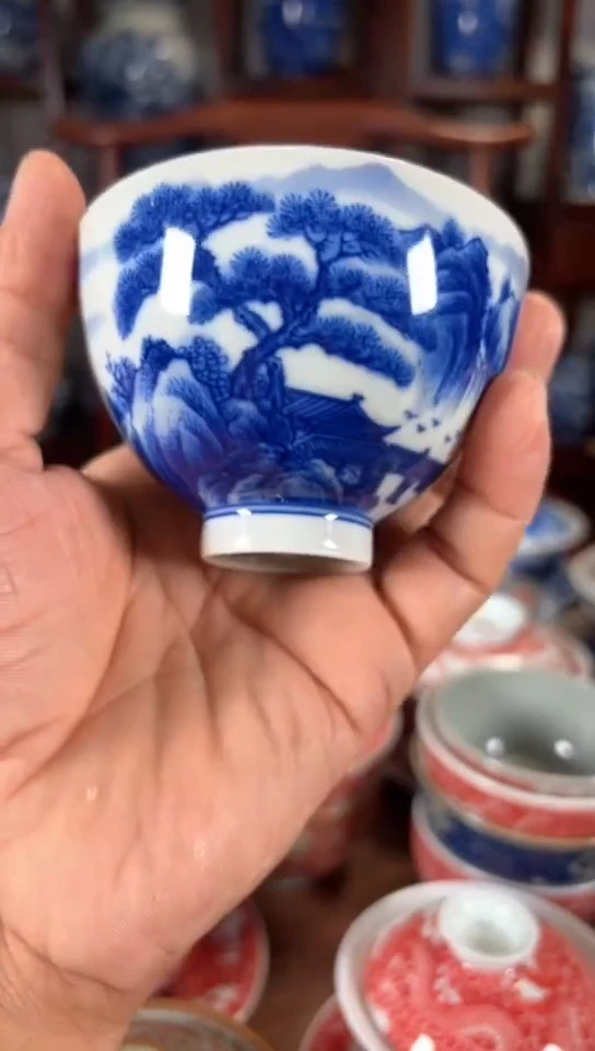 柴窑青花山水纹鸡心杯杯