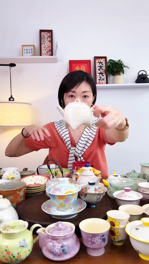 【茶瓷物语闪购福利】手工三足茶壶