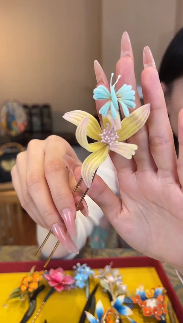 刺绣非遗绒花（发饰）