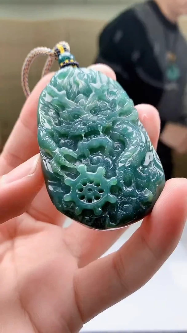 【闪购商品】定制翡翠未镶嵌4917bb-毛货挂件73
