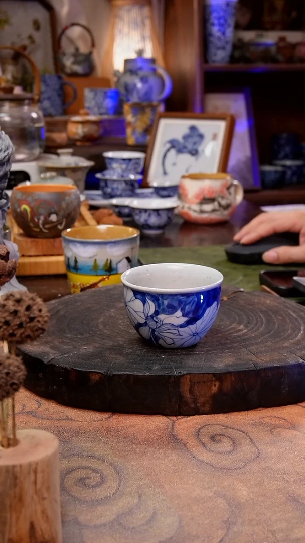杯子荷花手工手绘手工手绘