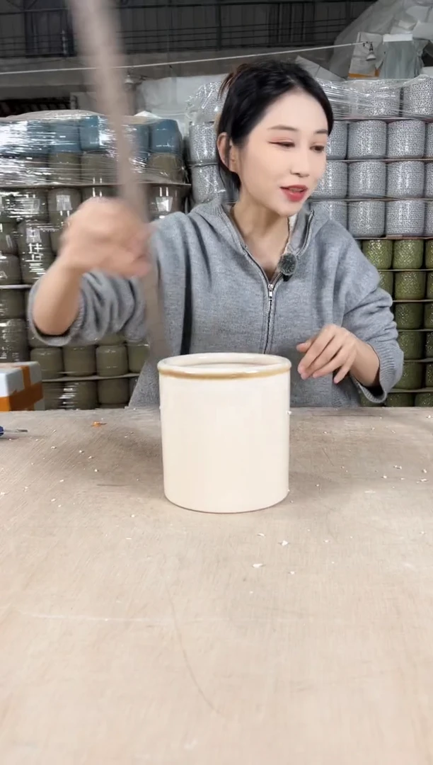 【闪购商品】陶瓷圆口直筒白麻14x14