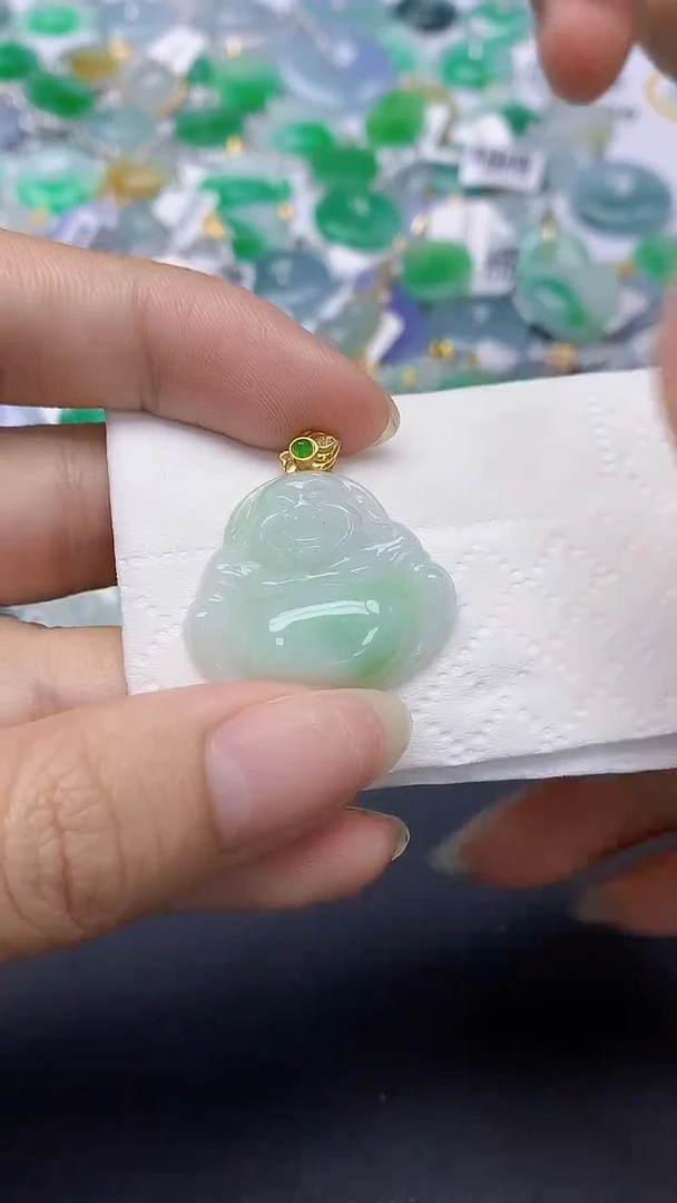 翡翠未镶嵌颈饰天然缅甸a货翡翠