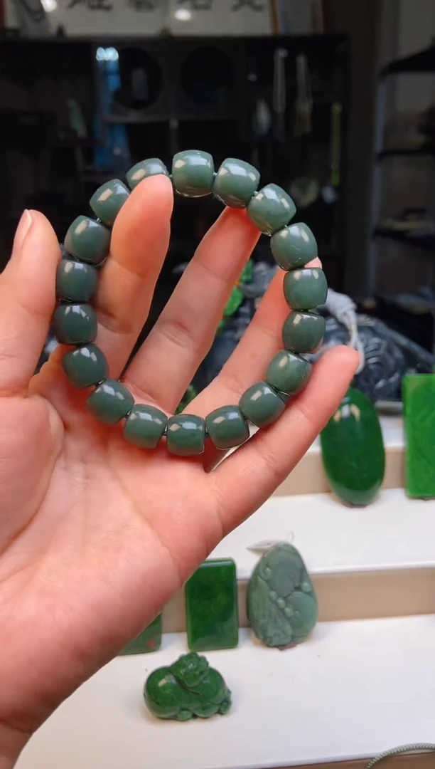 【闪购商品】和田玉挂件未镶嵌1