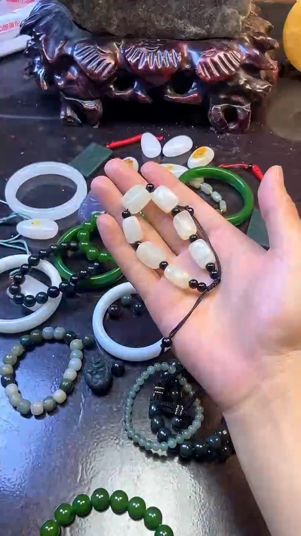 手链未镶嵌和田玉主播推荐！！主播推荐！！