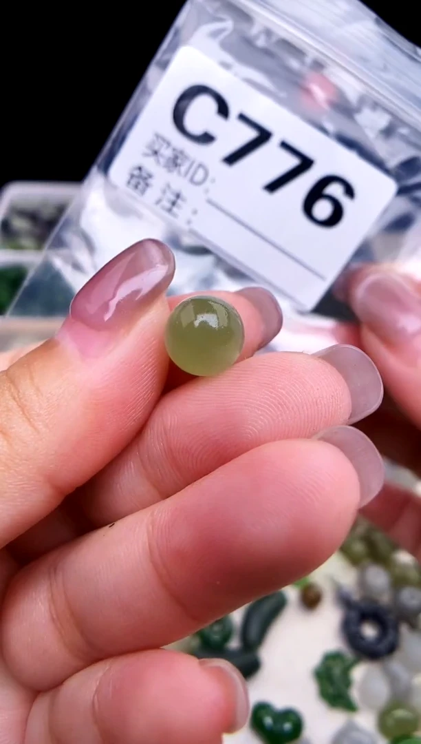 颈饰未镶嵌和田玉暖****?1