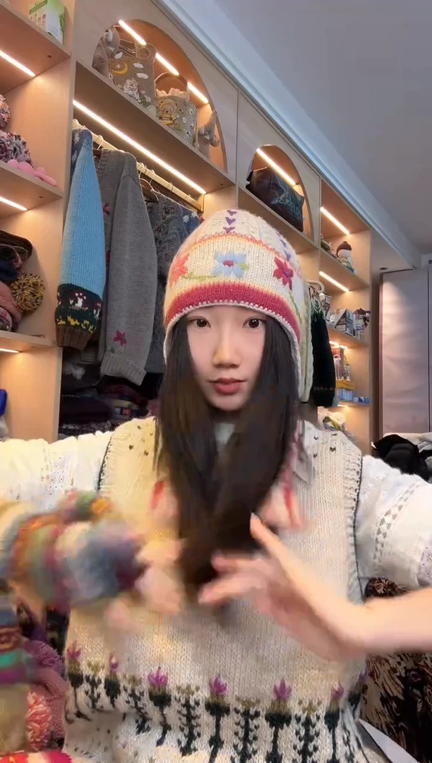 羊毛美利奴米粉色山茶花护耳