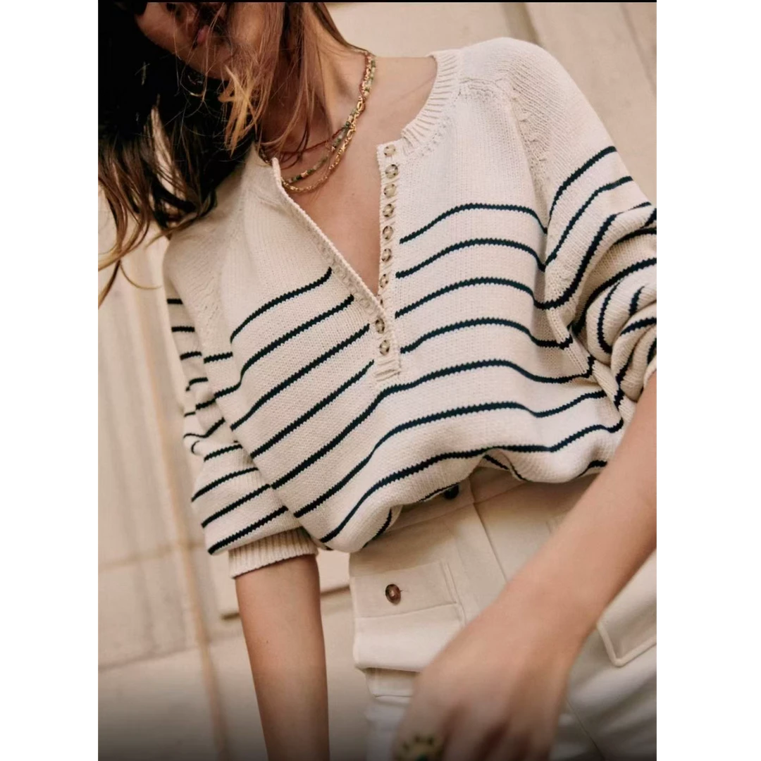 福利--秋冬季新款百搭时尚圆领针织衫慵懒风条纹衫毛衣女上衣小君