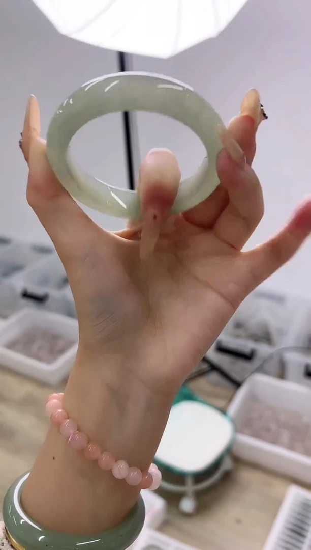 未镶嵌手镯石英质玉409-56D