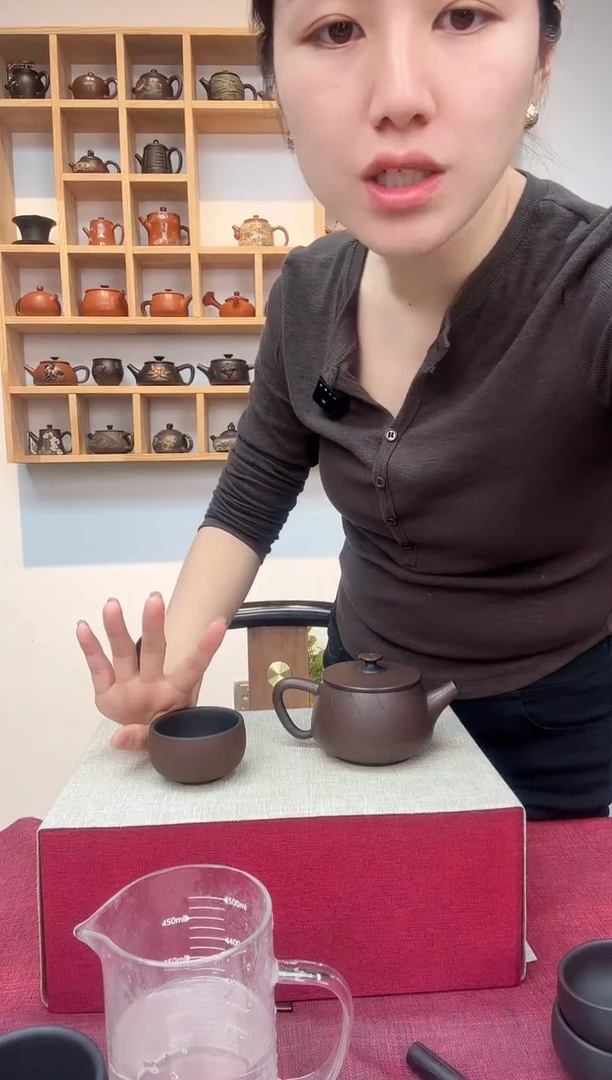 松****部建水紫陶汉瓦壶