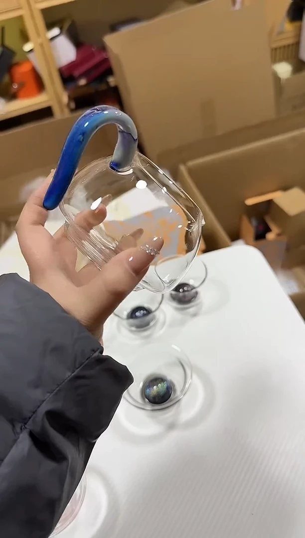 118凤玉淡然公道杯