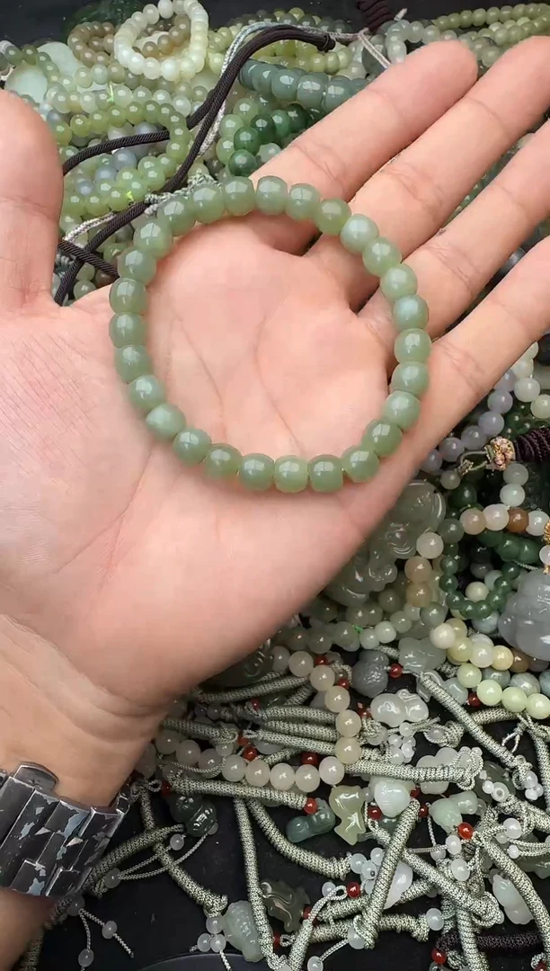 颈饰未镶嵌和田玉拍一发一