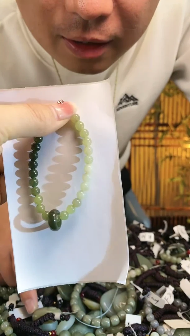 【闪购商品】和田玉颈饰未镶嵌多样性发货，拍一发一