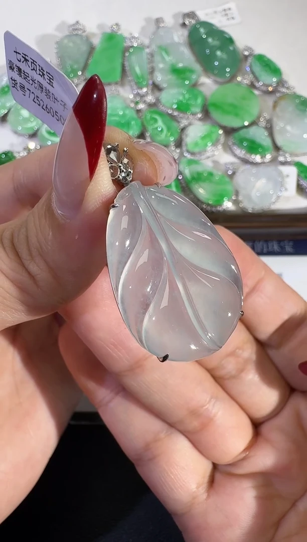 吊坠(不含链)18K金镶嵌翡翠【源头工厂品控】钻石镶嵌