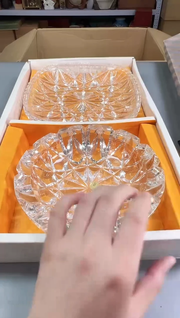 瓷片l****珊230中古产品，默认微瑕，谨慎参拍