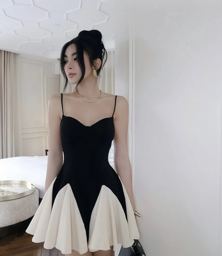 GABBY 法式赫本风复古撞色拼接吊带连衣裙女L1381