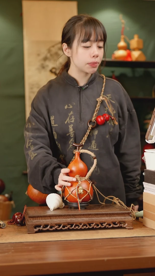 102号精品天然大漆酒葫芦一物一拍~