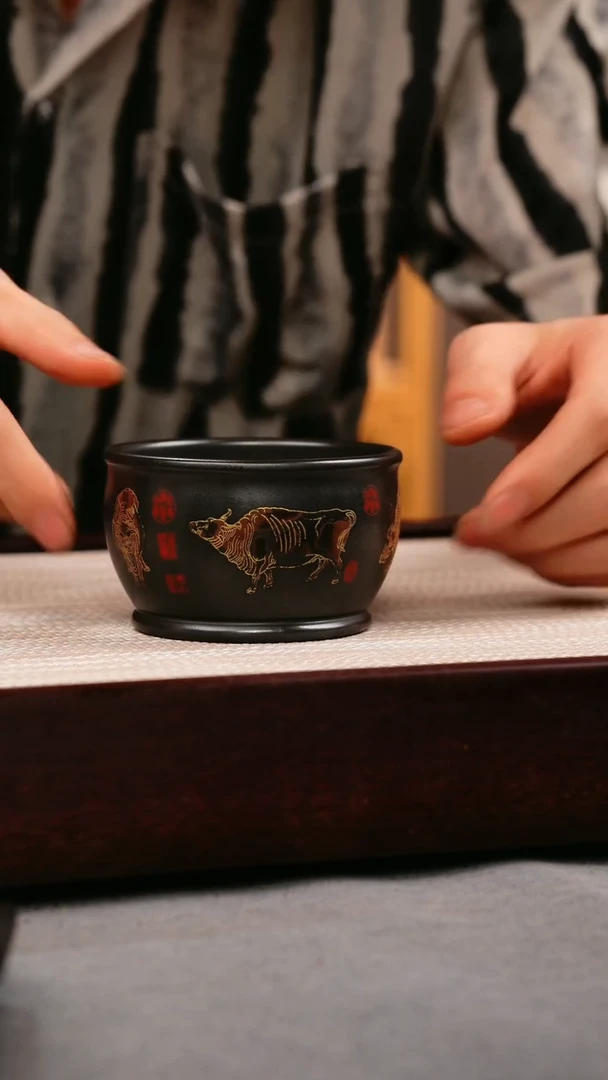 茶壶紫砂石黄 五牛杯