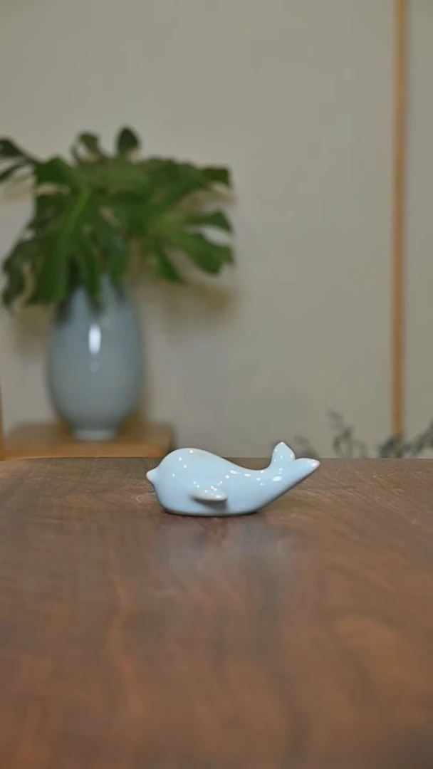 小海豚 天青 微瑕 朱家款
