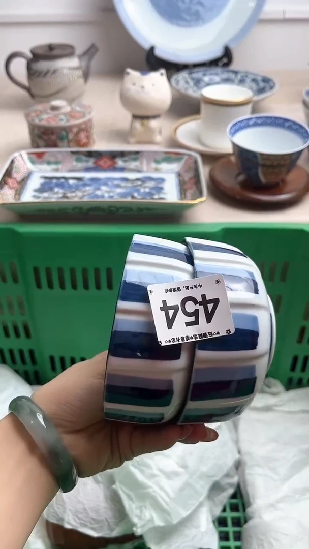 【闪购商品】瓷片454.............